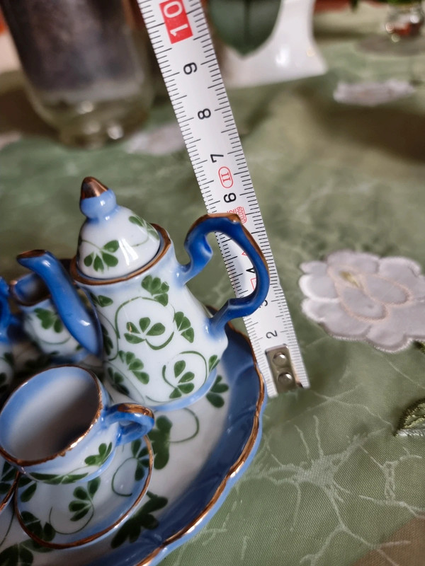 2  tazzine da caffe o te in ceramica